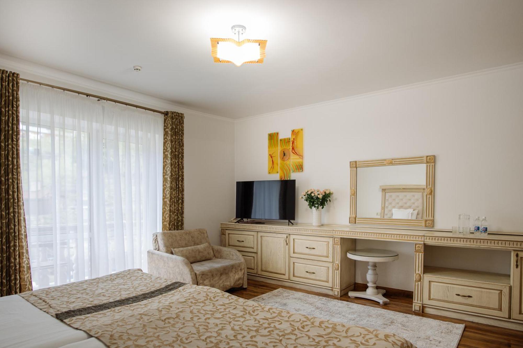 מלון Skhidnytsia Dianna מראה חיצוני תמונה